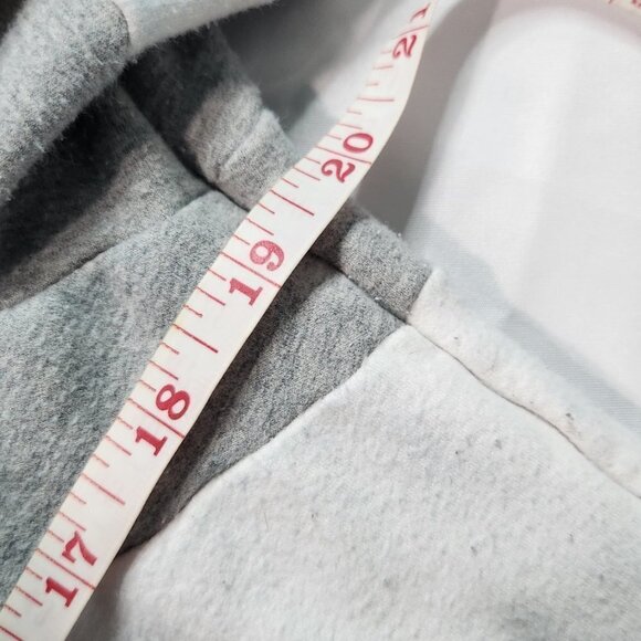 Ampersand Singlehood sweatshirt - Picture 6 of 9